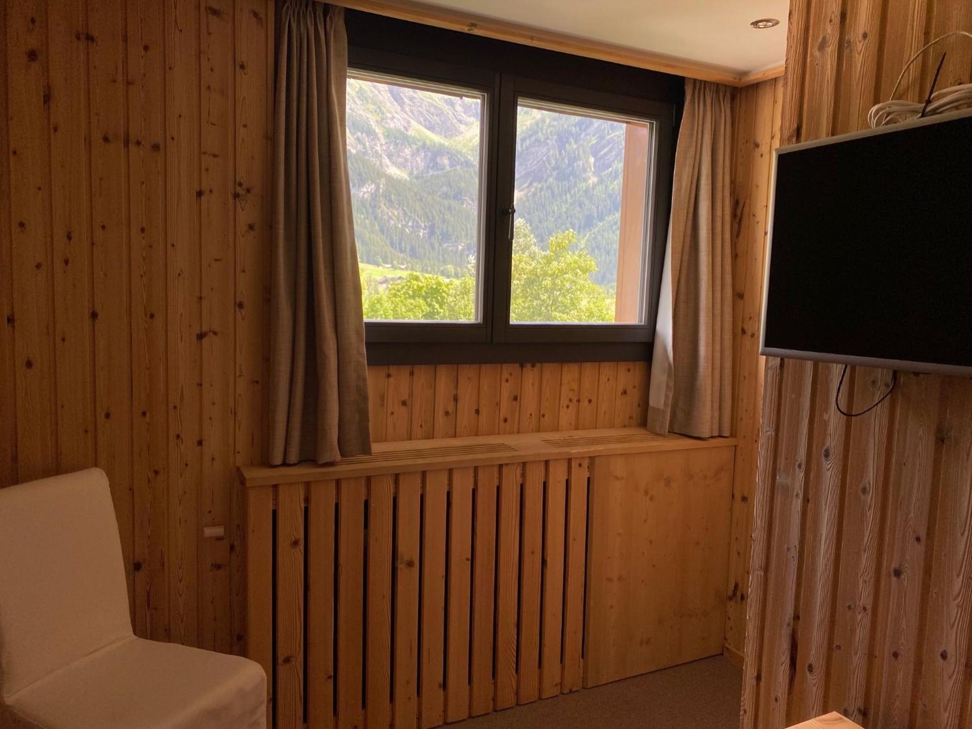 Hotel Sanetsch Gsteig Exterior photo