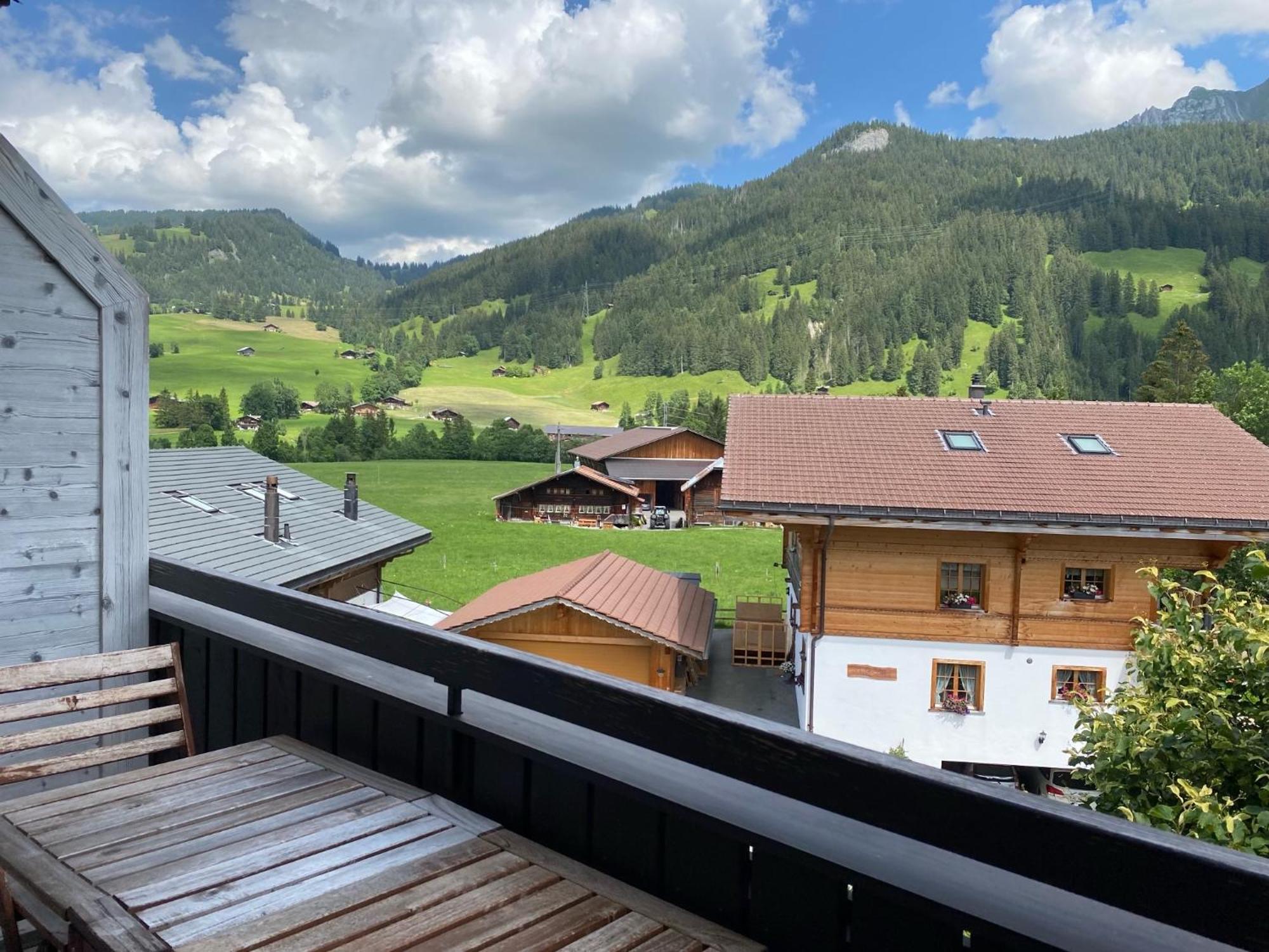 Hotel Sanetsch Gsteig Exterior photo